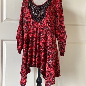 Avenue red black tunic blouse sequins beads front